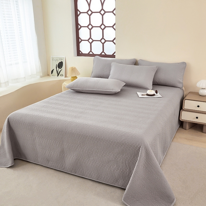 91家纺网 家纺一手货源 找家纺 （总）莎果家纺 2024新款13372双面纯棉高温砂洗纯色床盖可搭配床盖四件套