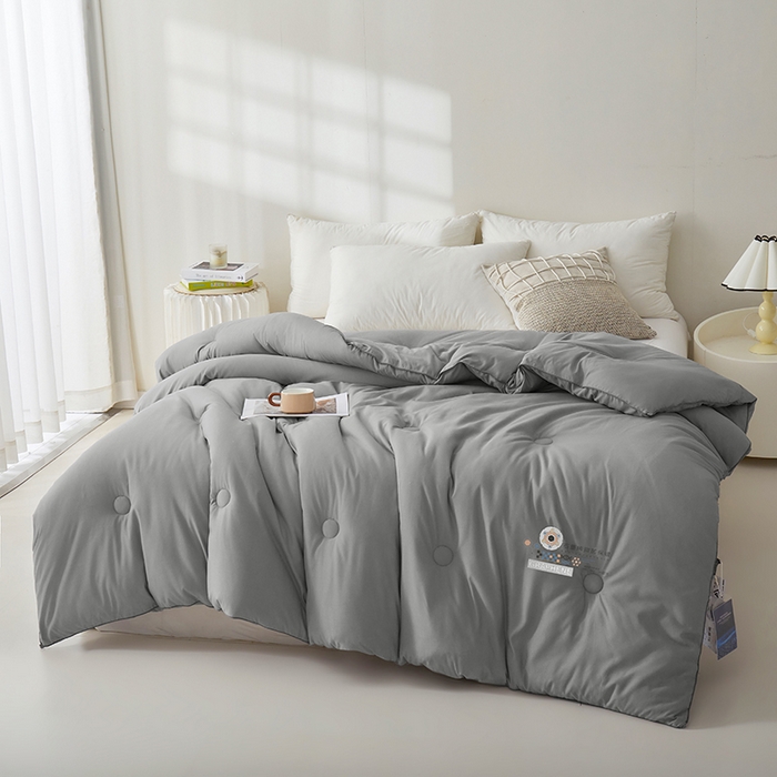 91家纺网 家纺一手货源 找家纺 梦恬佳 2024新款A类亲肤棉石墨烯远红外线自发热抗菌冬被被芯 灰色