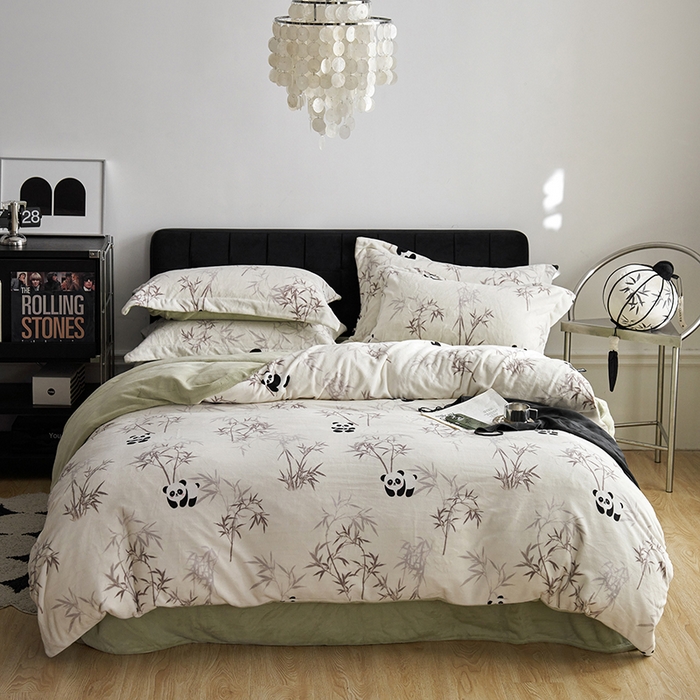 91家纺网 家纺一手货源 找家纺 （总）千朵森 2024新款网红印花熊猫牛奶绒四件套  风格二