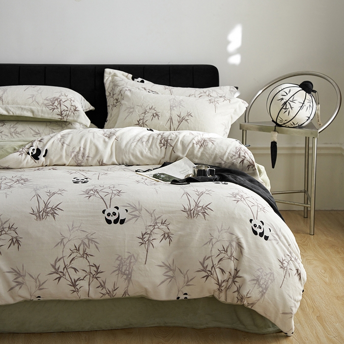 91家纺网 家纺一手货源 找家纺 （总）千朵森 2024新款网红印花熊猫牛奶绒四件套  风格二