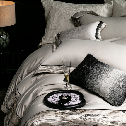 91家纺网 家纺一手货源 找家纺 （总）云胡 2024新款50s双股新疆长绒棉宽边刺绣四件套-云汐