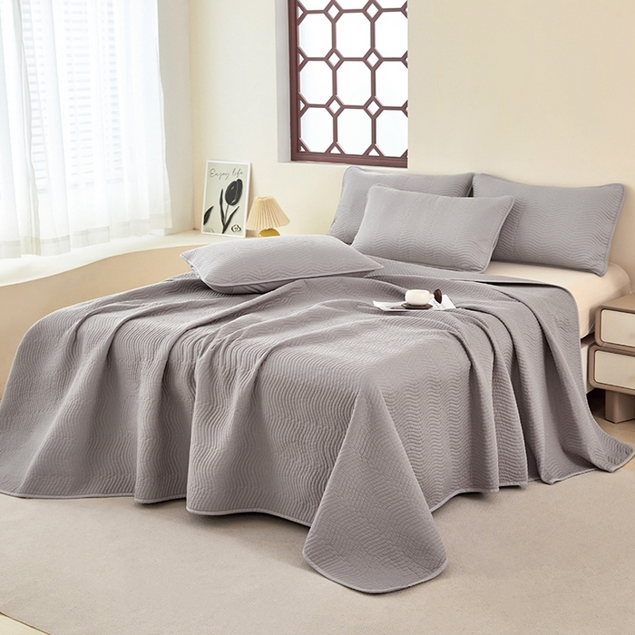 91家纺网 家纺一手货源 找家纺 莎果家纺 2024新款13372双面纯棉高温砂洗纯色床盖可搭配床盖四件套 浅灰