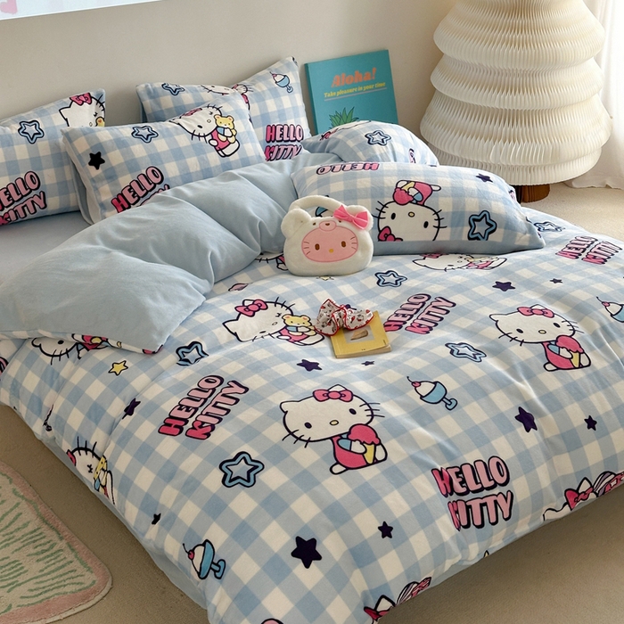 91家纺网 家纺一手货源 找家纺 2024新款三丽鸥高克重牛奶绒四件套 幸运星KT猫