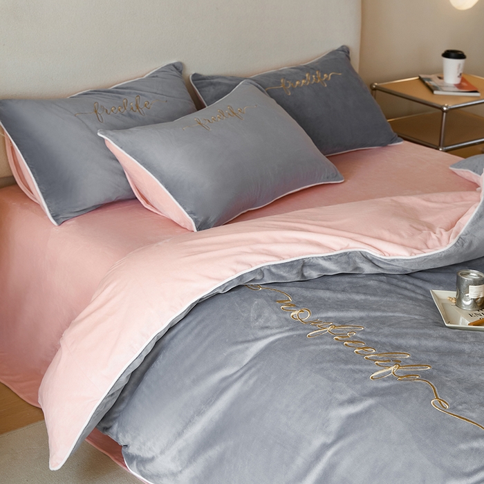 91家纺网 家纺一手货源 找家纺 （总）千朵森 2024新款高端锦丝绒四件套-杰西卡 风格二