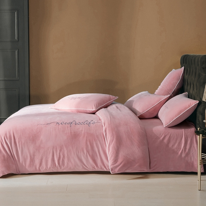 91家纺网 家纺一手货源 找家纺 千朵森 2024新款高端锦丝绒四件套-杰西卡 风格一 杰西卡-豆沙