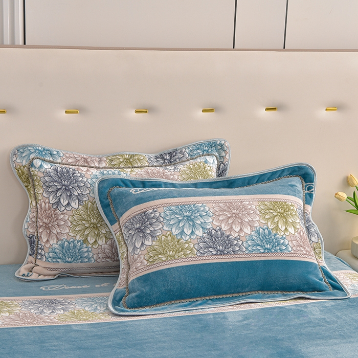 91家纺网 家纺一手货源 找家纺 静缘分 2025新款230克特厚8.5斤牛奶绒金貂绒床裙款保暖四件套-绚丽多彩