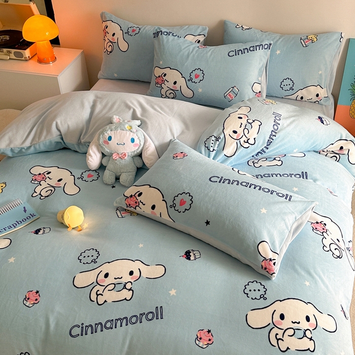 91家纺网 家纺一手货源 找家纺 2024新款三丽鸥高克重牛奶绒四件套 云朵大耳朵