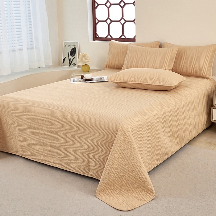 91家纺网 家纺一手货源 找家纺 莎果家纺 2024新款13372双面纯棉高温砂洗纯色床盖可搭配床盖四件套 浅卡其