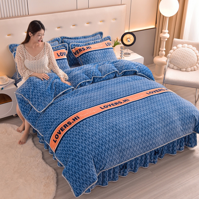 91家纺网 家纺一手货源 找家纺 静缘分 2025新款230克特厚8.5斤牛奶绒金貂绒床裙款保暖四件套-一帆风顺