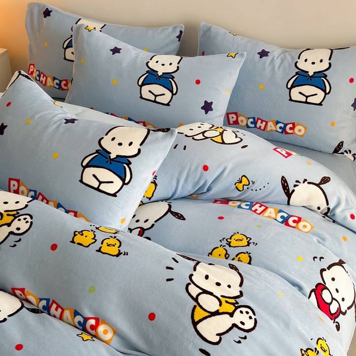 91家纺网 家纺一手货源 找家纺 2024新款三丽鸥高克重牛奶绒四件套 活力帕恰狗