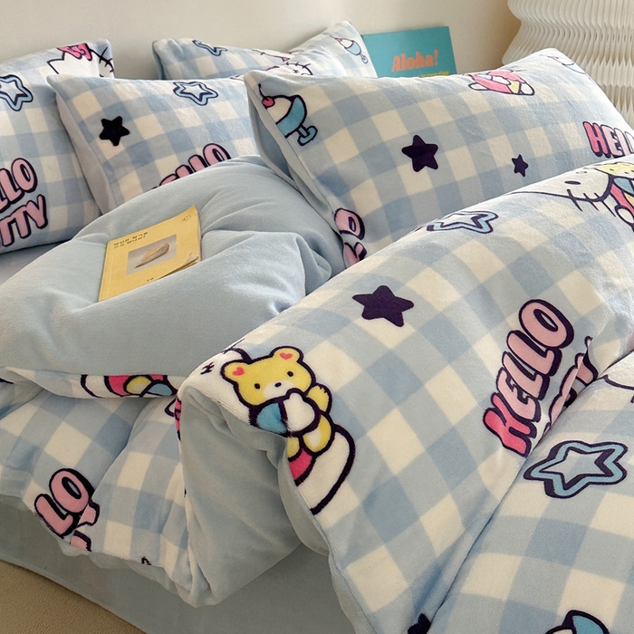 91家纺网 家纺一手货源 找家纺 2024新款三丽鸥高克重牛奶绒四件套 幸运星KT猫