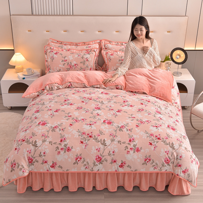 91家纺网 家纺一手货源 找家纺 静缘分 2025新款230克特厚8.5斤牛奶绒金貂绒床裙款保暖四件套-百花齐放