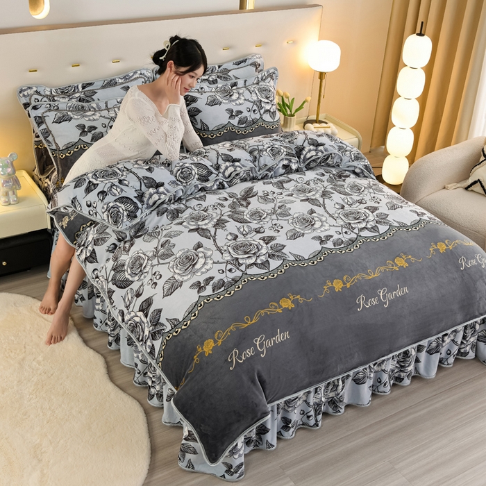 91家纺网 家纺一手货源 找家纺 静缘分 2025新款230克特厚8.5斤牛奶绒金貂绒床裙款保暖四件套-玫瑰花语