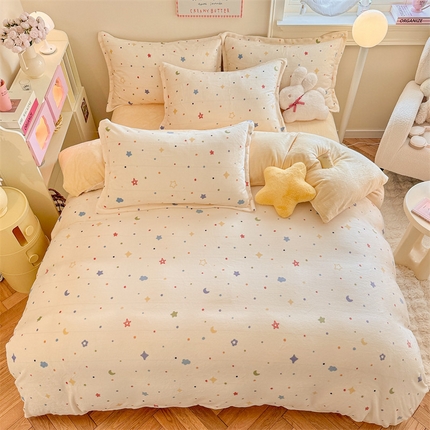 91家纺网 家纺一手货源 找家纺 （总）名兮家居 2024新款卡通时尚风高克重牛奶绒四件套