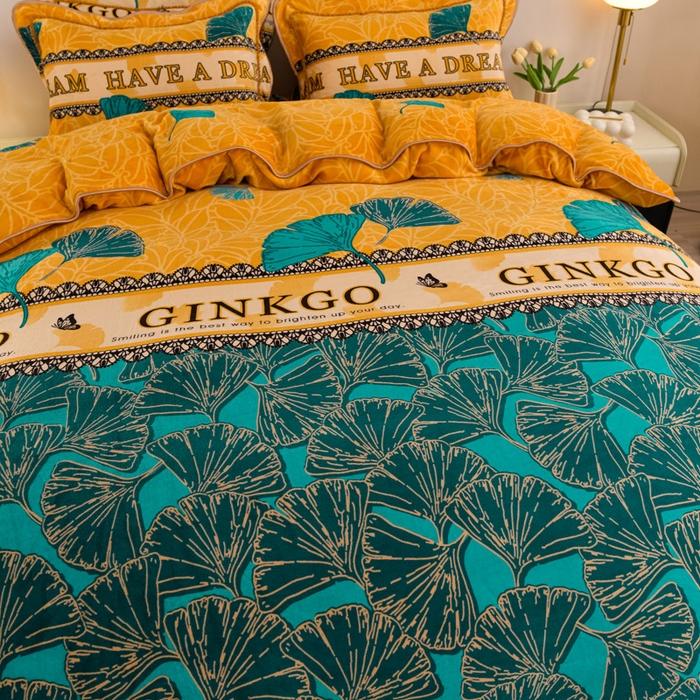 91家纺网 家纺一手货源 找家纺 静缘分 2025新款230克特厚8.5斤牛奶绒金貂绒床裙款保暖四件套-银杏满地