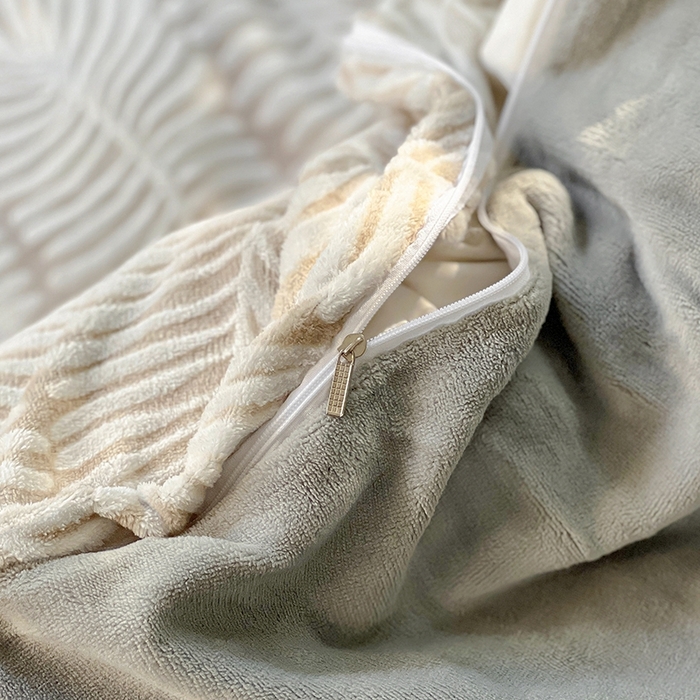 91家纺网 家纺一手货源 找家纺 新印象 2025新款高克重牛奶绒烂花四件套雕花绒四件套冷杉-灰