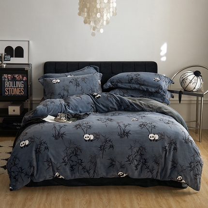 91家纺网 家纺一手货源 找家纺 （总）千朵森 2024新款网红印花熊猫牛奶绒四件套  风格二