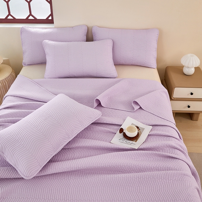 91家纺网 家纺一手货源 找家纺 莎果家纺 2024新款13372双面纯棉高温砂洗纯色床盖可搭配床盖四件套 薰衣草紫