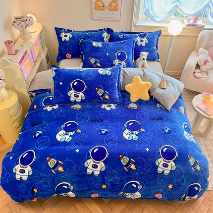 名兮家居 2024新款卡通时尚风高克重牛奶绒四件套 太空人
