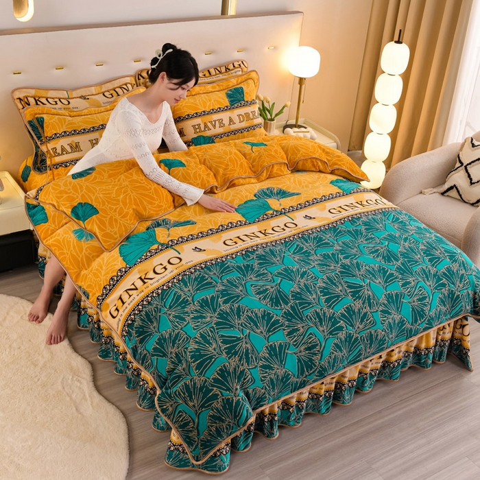 91家纺网 家纺一手货源 找家纺 静缘分 2025新款230克特厚8.5斤牛奶绒金貂绒床裙款保暖四件套-银杏满地