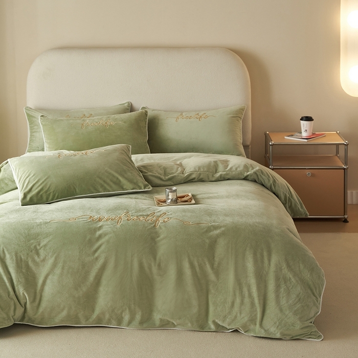 91家纺网 家纺一手货源 找家纺 千朵森 2024新款高端锦丝绒四件套-杰西卡 风格一 杰西卡-嫩芽绿