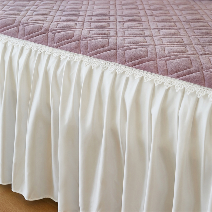 91家纺网 家纺一手货源 找家纺 缦彩 2024新款高克重牛奶绒夹棉床笠式床裙三件套 艾格梦幻紫