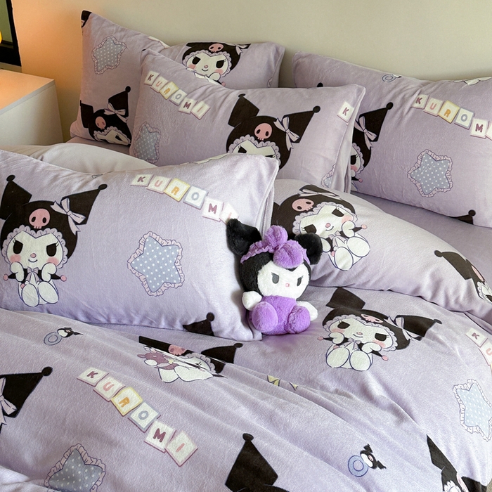 91家纺网 家纺一手货源 找家纺 2024新款三丽鸥高克重牛奶绒四件套 星星库洛米