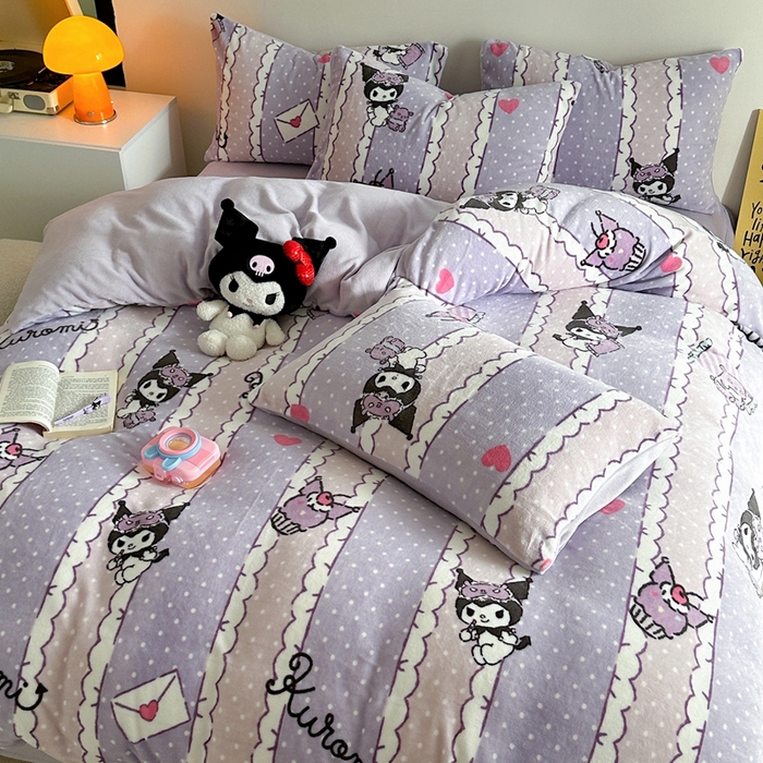 91家纺网 家纺一手货源 找家纺 2024新款三丽鸥高克重牛奶绒四件套 安睡库洛米