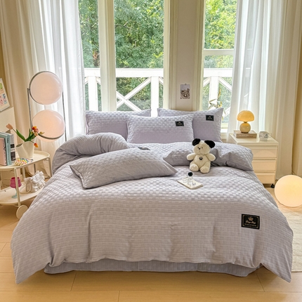 91家纺网 家纺一手货源 找家纺 （总）红日子纺织品 2024新款A类华夫格双拼四件套