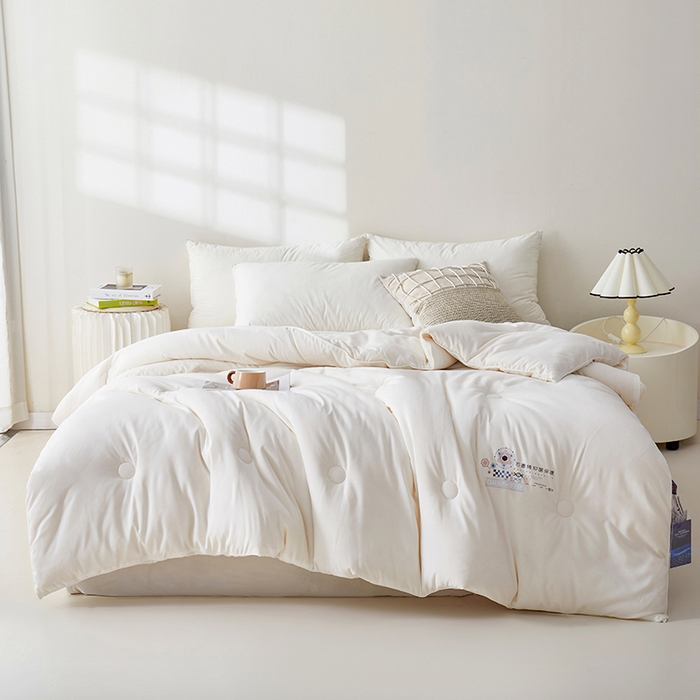 91家纺网 家纺一手货源 找家纺 （总）梦恬佳 2024新款A类亲肤棉石墨烯远红外线自发热抗菌冬被被芯