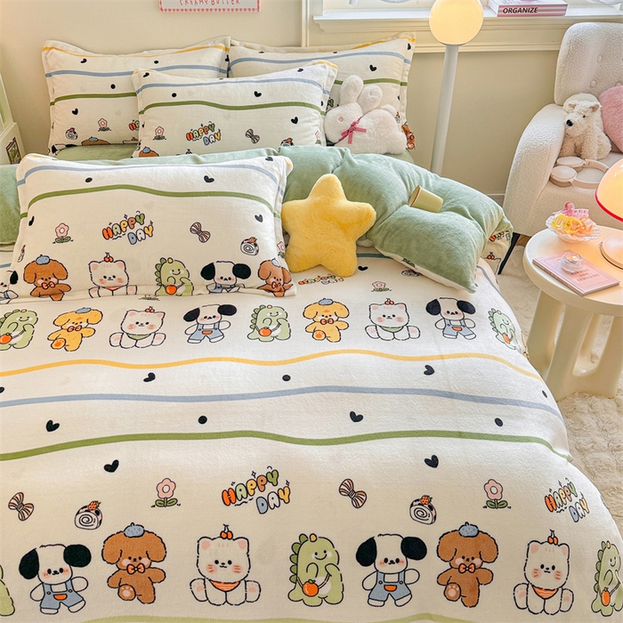 91家纺网 家纺一手货源 找家纺 名兮家居 2024新款卡通时尚风高克重牛奶绒四件套 快乐宝贝