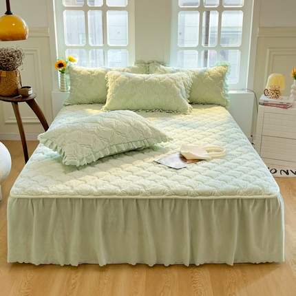 91家纺网 家纺一手货源 找家纺 （总）禧缘家纺（原梦想家） 2024新款兔兔绒夹棉床裙式床笠