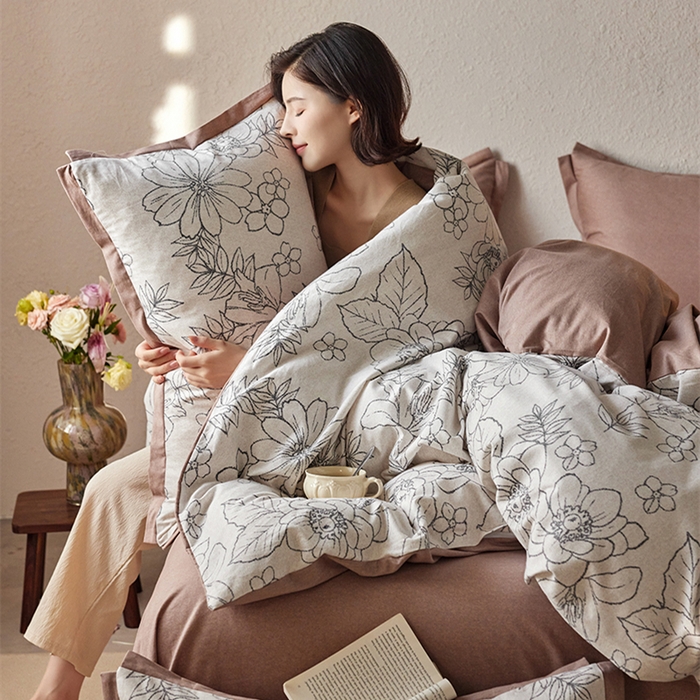 91家纺网 家纺一手货源 找家纺 2024新款全棉磨毛印花工艺款四件套 茉娜