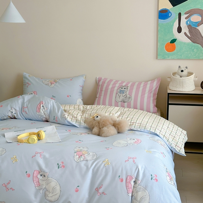 91家纺网 家纺一手货源 找家纺 2024新款40支13372全棉数码大版趣味系列四件套 猫小团