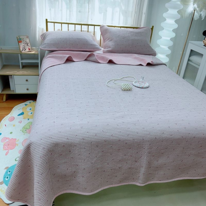 91家纺网 家纺一手货源 找家纺 2024新款棉加绒双面两用四季款床盖三件套 粉妆