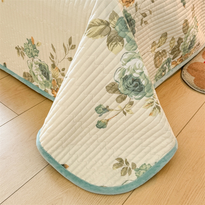 91家纺网 家纺一手货源 找家纺 2024新款全棉卡通印花宝宝绒双拼床盖床垫 水墨江南