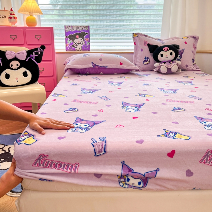 91家纺网 家纺一手货源 找家纺 暮思家居 2024新款三丽鸥正版授权高克重加厚保暖牛奶绒床笠三件套 绒A版-甜心库洛米