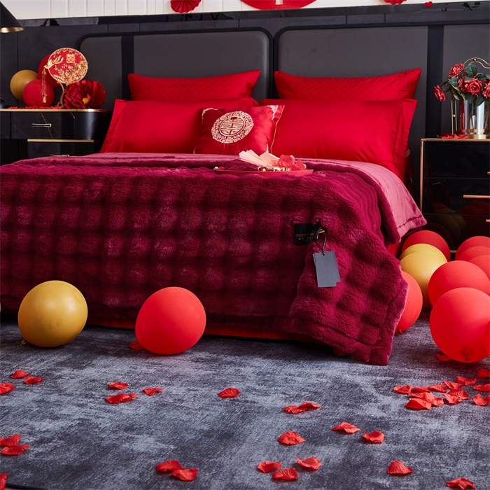 91家纺网 家纺一手货源 找家纺 2025新款仿皮草摩登艺术毛毯毯子子家用毛毛毯毯子四季盖毛毯毯子 艺术酒红