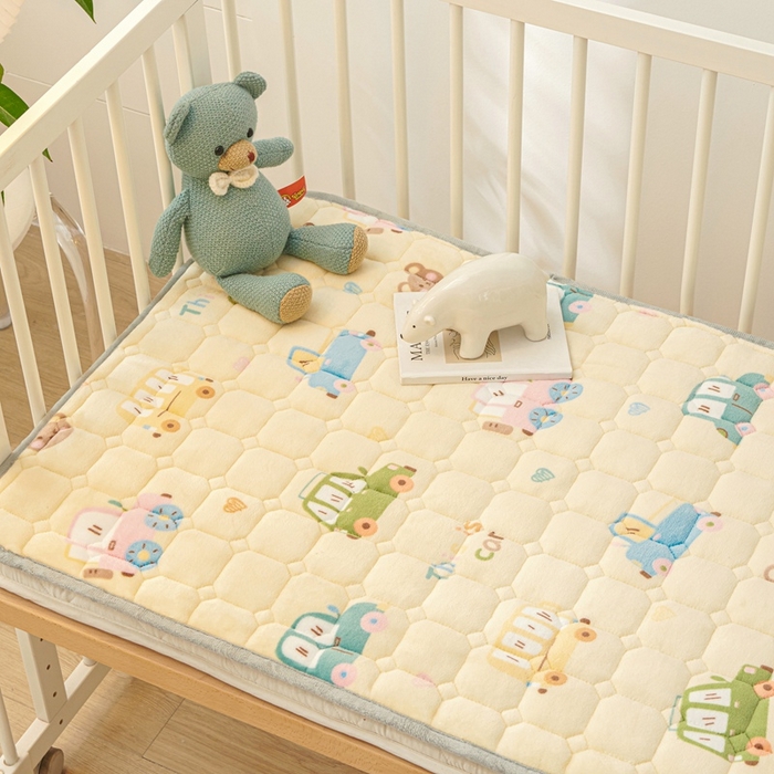 91家纺网 家纺一手货源 找家纺 富馨莱 2024新款牛奶绒幼儿园床垫加厚5D透气 汽车乐园