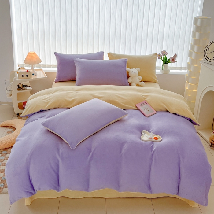 91家纺网 家纺一手货源 找家纺 言熙居 2024新款纯色双拼30克8一9斤牛奶绒四件套 浅紫拼奶黄