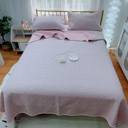 91家纺网 家纺一手货源 找家纺 2024新款棉加绒双面两用四季款床盖三件套 粉妆