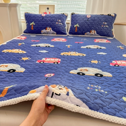 孩子王 2024新款印花牛奶绒薄款床垫加厚绒保暖床护垫床笠 床单款-小汽车蓝