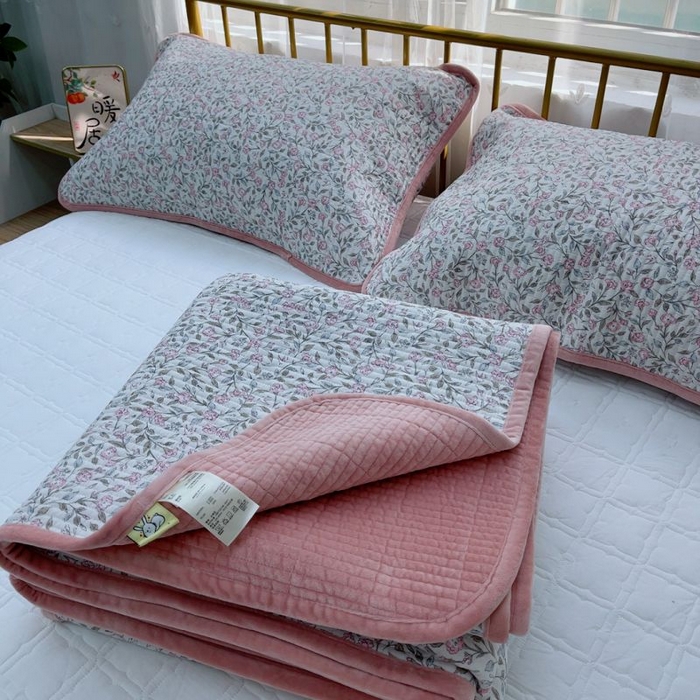 91家纺网 家纺一手货源 找家纺 2024新款棉加绒双面两用四季款床盖三件套 韩霜