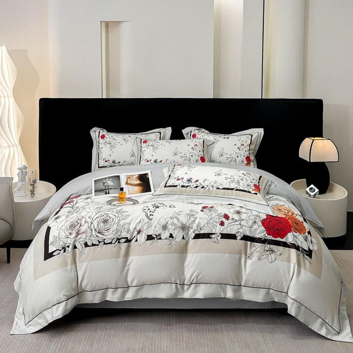 91家纺网 家纺一手货源 找家纺 舒慕 2025新款阳绒天丝棉磨毛数码印花缇芙绒四件套 樱花雨洛