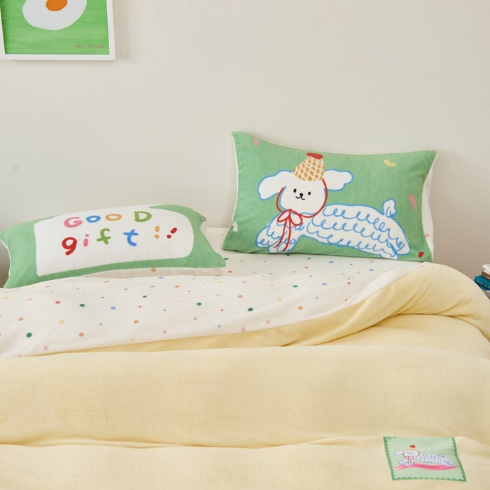 91家纺网 家纺一手货源 找家纺 呗旺鹿 2024新款加厚保暖设计师款高克重牛奶绒贴标款四件套【原创】 贴标款-线条小狗