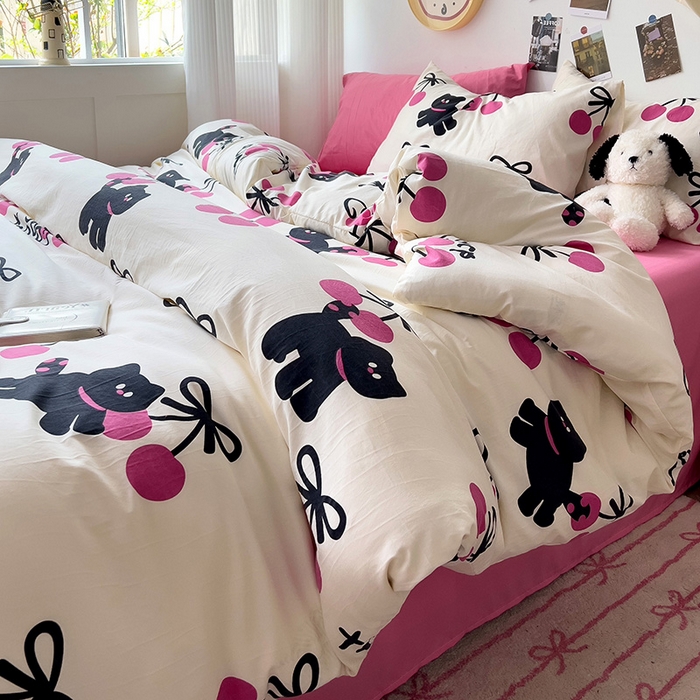 91家纺网 家纺一手货源 找家纺 星巴k家纺 2024新款A类超柔水洗棉印花四件套 甜酷小猫