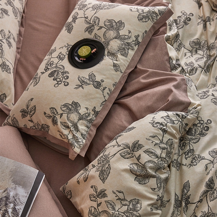 91家纺网 家纺一手货源 找家纺 2024新款全棉磨毛印花工艺款四件套 花柚