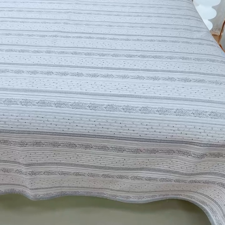 91家纺网 家纺一手货源 找家纺 2024新款棉加绒双面两用四季款床盖三件套 灰宵