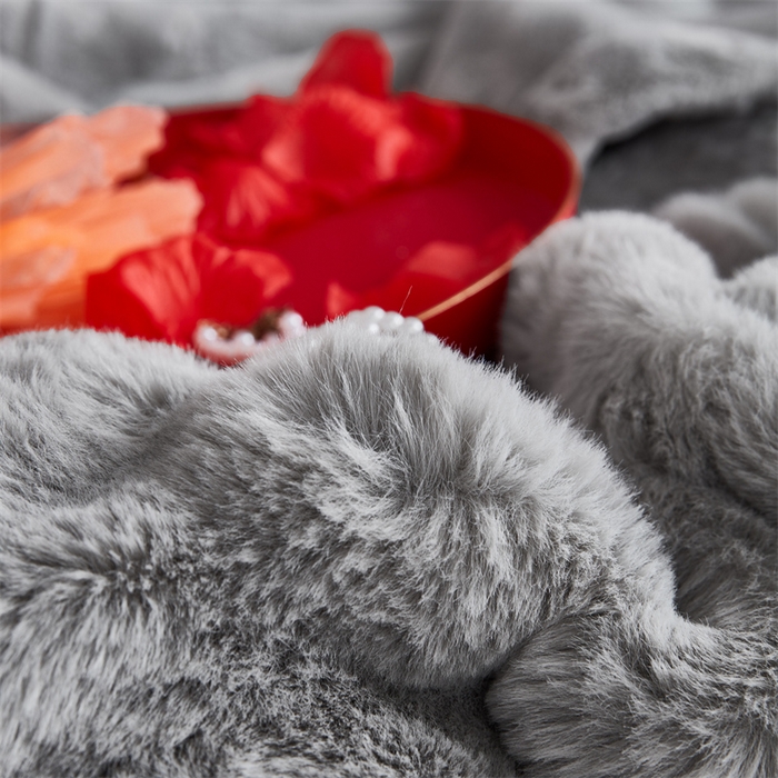 91家纺网 家纺一手货源 找家纺 2025新款仿皮草摩登艺术毛毯毯子子家用毛毛毯毯子四季盖毛毯毯子 艺术蓝灰