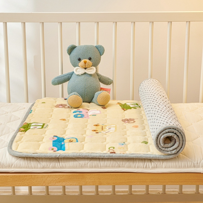 91家纺网 家纺一手货源 找家纺 富馨莱 2024新款牛奶绒幼儿园床垫加厚5D透气 汽车乐园